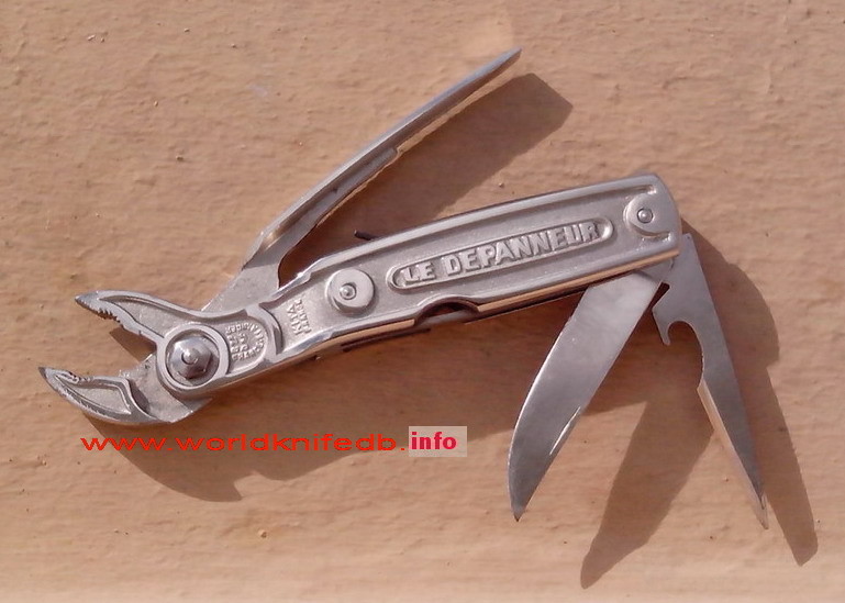 Tika France, Le D�panneur